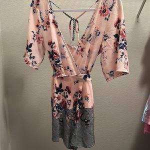 Pink with navy detailing. Size small. From Francesca’s (brand trixxi)